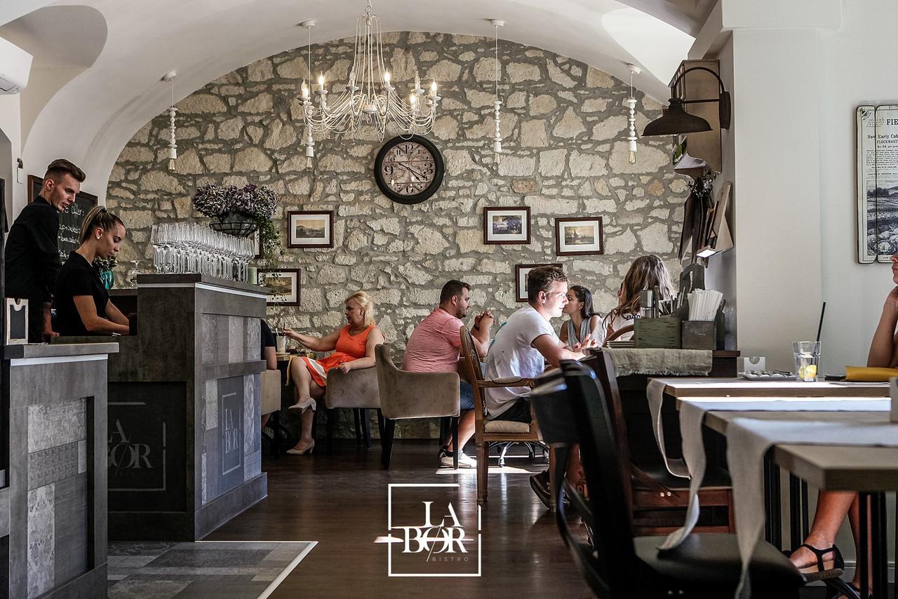 Labor Kvartely Hotell Tokaj Exteriör bild